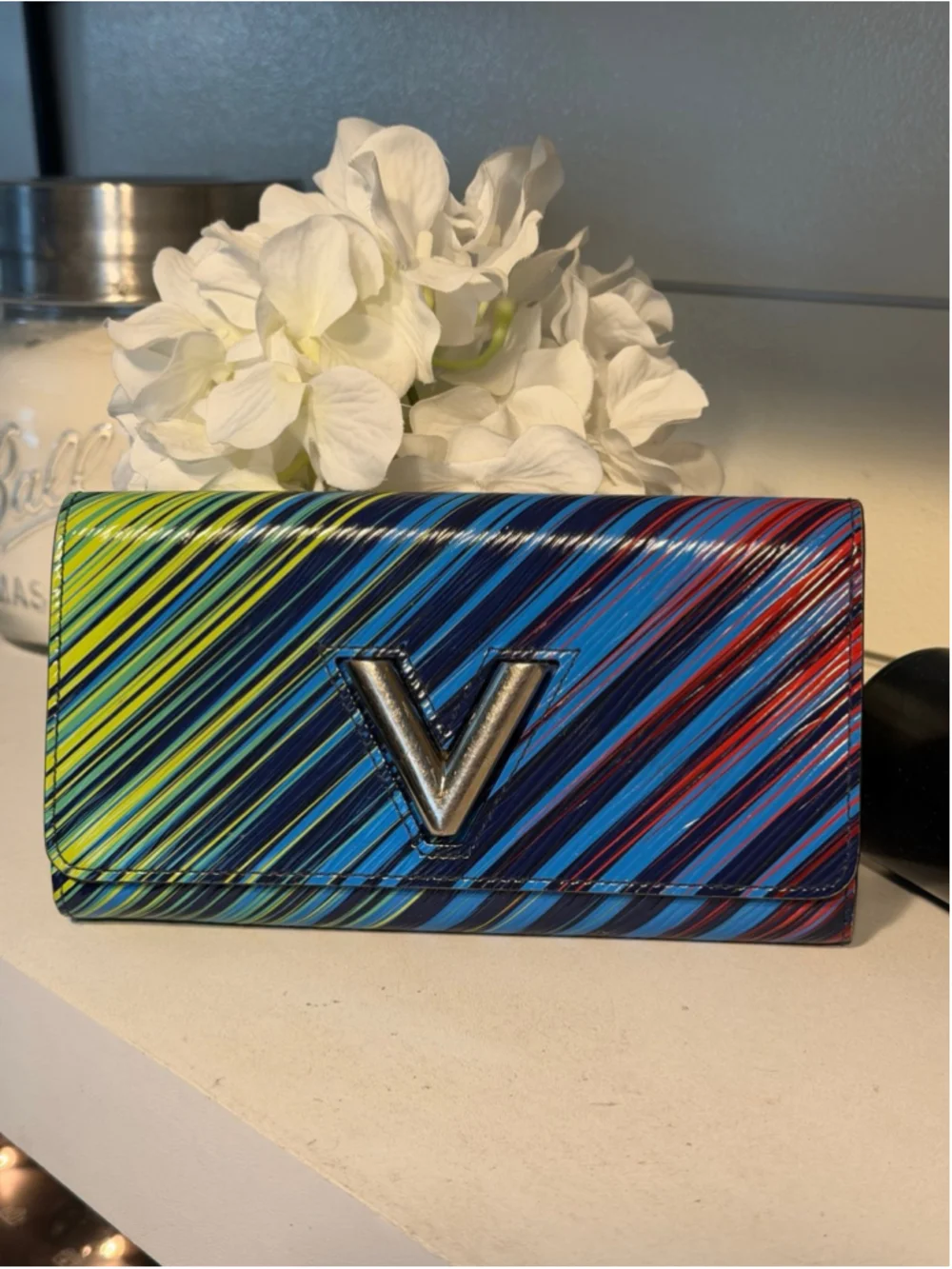 Louis Vuitton Limited Edition Epi Leather Twist Wallet